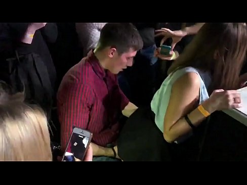 ❤️ Орыс түнгі клубындағы шынайы секс. Түнгі клубта анус пен қынапта 18 жасар орыс қызы ебілді ️ Порно бойынша порно kk.porn-mz.ru ❤